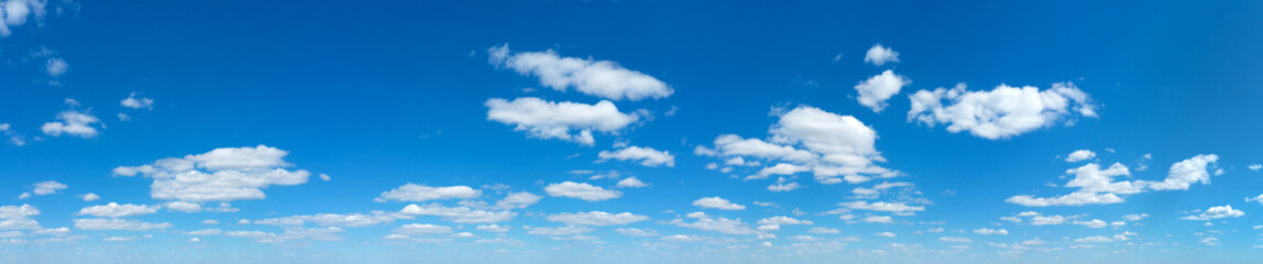 Fototapeta na wymiar Panorama Blue sky and white clouds. Bfluffy cloud in the blue sky background