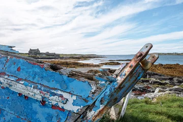 Fototapete Schiffswrack Old ship wreck in Ireland