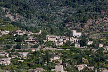 Fototapeta na wymiar Fornalutx village in the Sierra tramontana, Majorca