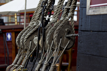 Ship ropes
