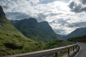 road to the mountains