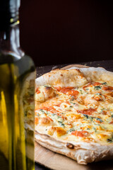Pizza de queso azul napoletana