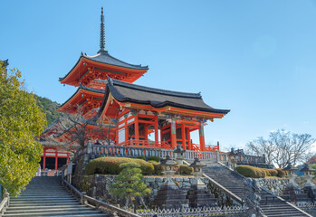 Obraz premium The most beautiful viewpoint of Kiyomizu-dera Temple is a popular tourist destination in Kyoto, Japan.