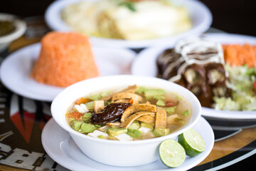 Caldo tlalpeño