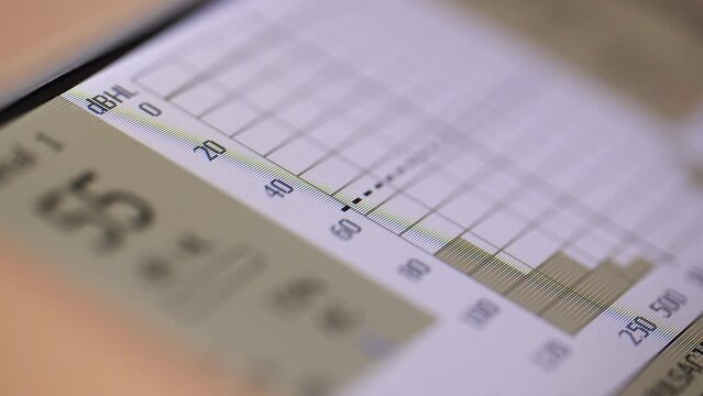 Audiometer hearing threshold decibels on a digital screen