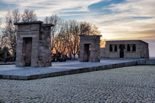 debod egyptian temple in madrid