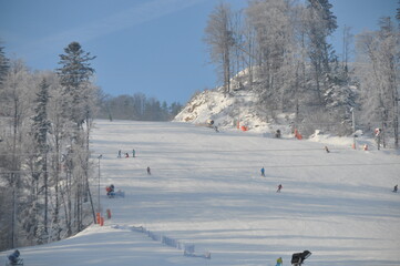 stok, wyciąg narciarski, Jaworzyna Krynicka, zima, śnieg, narciarskie, góra, niebo,...