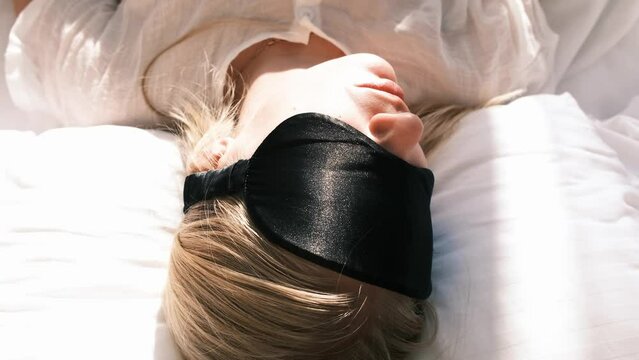 Blindfold Woman Images – Browse 42,512 Stock Photos, Vectors, and Video