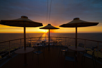 Sonnenuntergang im Mittelmeer