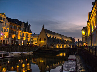 Fototapeta na wymiar Gand, December 2022: Visit the beautiful city of Gand in Belgium during the festive season 