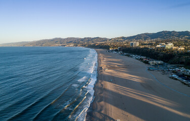 Fototapeta na wymiar Sunrise time in Santa Monica, Los Angeles, California. Santa Monica Beach and Ocean. USA