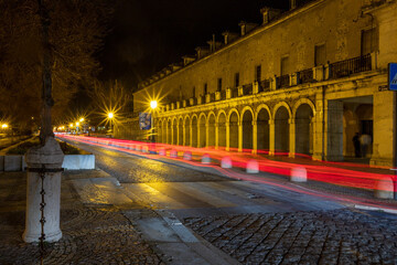 Rafaga de luz en la calle