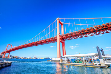 冬の若戸大橋と渡船場　福岡県北九州市　Wakato oohashi Bridge and ferry terminal in winter. Fukuoka prefecture. Kitakyusyu city	