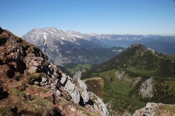 Fototapeta na wymiar The view from mountain Schneibstein, the Bavarian Alps