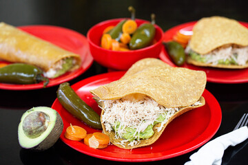 tostada especial