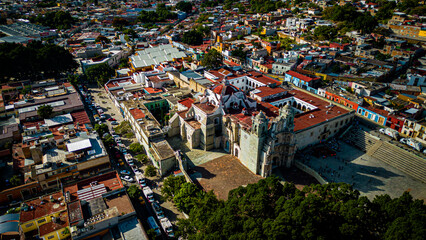 Templo de Oaxaca con dron 