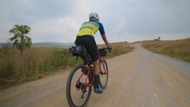 Cyclists adventure on gravel roads
