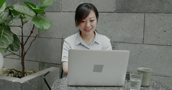 businesswoman working on laptop
