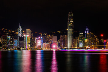HONG KONG SKYLINE - NIGHT