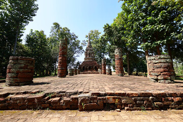 Fototapeta premium ruins Wat Pa Sak