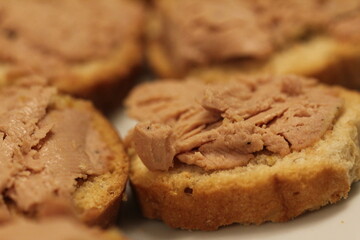 Toasts de foie gras