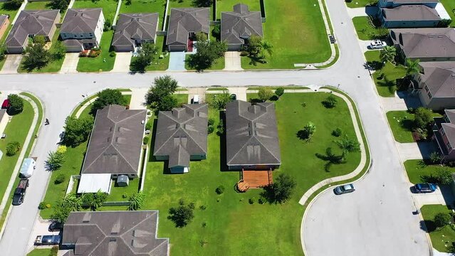 Aerial view of a residential subdivision in Central Florida