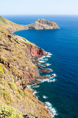 Paesaggi dello stupendo parco rurale di Anaga fotografati dai sentieri che lo attraversano. Isola di Tenerife, Canarie