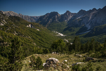 Fototapeta na wymiar Góry Przeklęte w Albanii