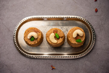 Atta Pinni is a traditional Punjabi winter delicacy, sweet made with wheat flour, ghee, dry fruits