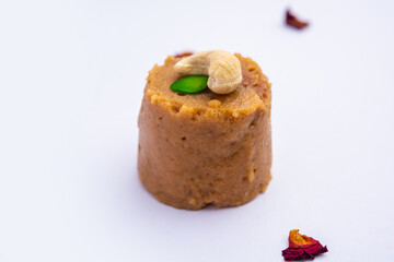 Atta Pinni is a traditional Punjabi winter delicacy, sweet made with wheat flour, ghee, dry fruits