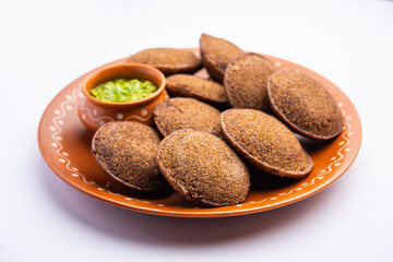 Foxtail Millet Idli Recipe is a healthier version of idli, made with foxtail millets and urad dal