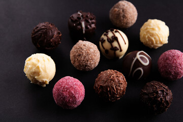 Photo sweet chocolate dessert in assortment