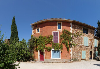 Haus in  Roussillon, Provence