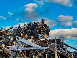Schrott und Alt Eisen
