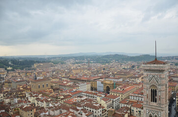 Fototapeta premium Aerial view of the city of Florence from the tower of the Cathedral of Santa Maria del Fiore