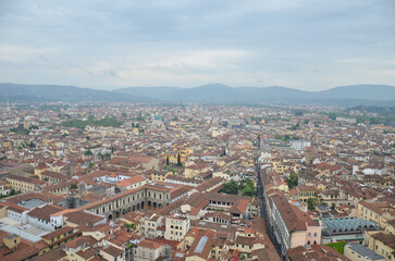 Fototapeta na wymiar Aerial view of the city of Florence from the tower of the Cathedral of Santa Maria del Fiore