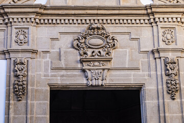Obraz premium Parish Church of Santa Cruz (Iglesia de Santa Cruz) is located in Calle Mateos Gago in neighborhood of Santa Cruz. Church of Santa Cruz was erected between 1665 and 1728. Seville, Andalusia, Spain.