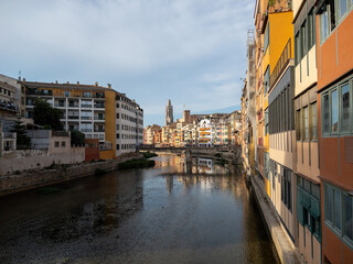 Naklejka premium Girona river bridge
