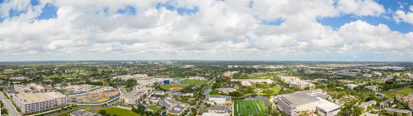 Aerial panorama Nova Southeastern University - obrazy, fototapety, plakaty