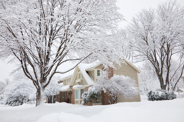 My house in a. huge snowstorm during the winter near Minneapolis Minnesota USA - obrazy, fototapety, plakaty