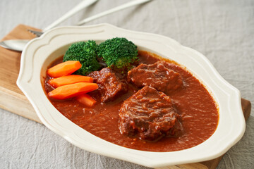 牛タンシチュー