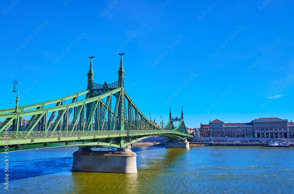 Wall mural The stunning green Liberty (Freedom) Bridge, Budapest, Hungary