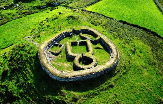 Leacanabuaile 9th century AD Celtic stone ringfort fort defended farmstead aka cashel near Cahersiveen, Iveragh peninsula, County Kerry, Ireland
