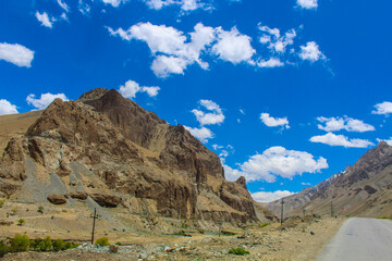 road to the mountains