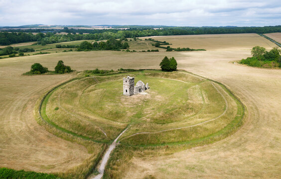 Church Henge. Part of Knowlton Rings prehistoric Neolithic and Bronze Age henge earthworks, Dorset. Knowlton Church in centre dates from 12th C