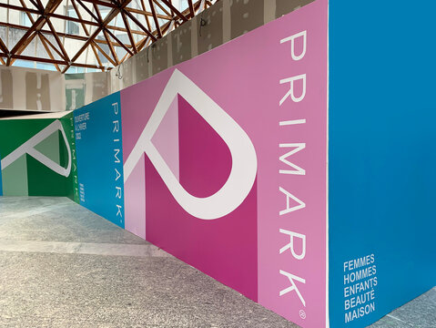 magasin Primark, panneau de chantier du magasin de Brest en France