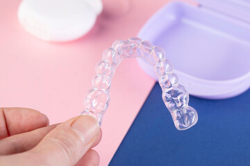 Clear orthodontics: invisible treatments with braces - 558720782