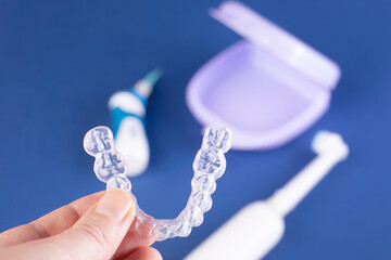 Clear orthodontics: invisible treatments with braces - 558720972
