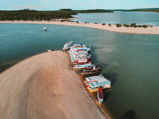 Barcos na Ilha do Amor, Alter do Ch&atilde;o