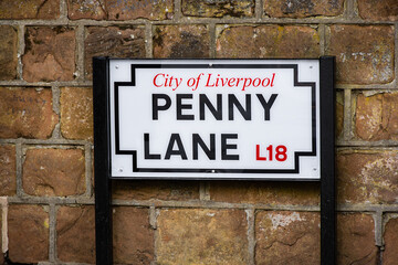 Obraz premium Famous Penny Lane street in Liverpool - travel photography
